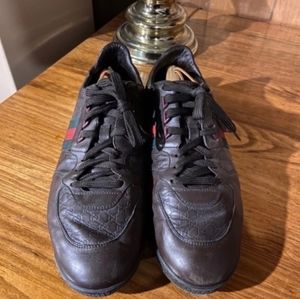 Authenticated Gucci shoes